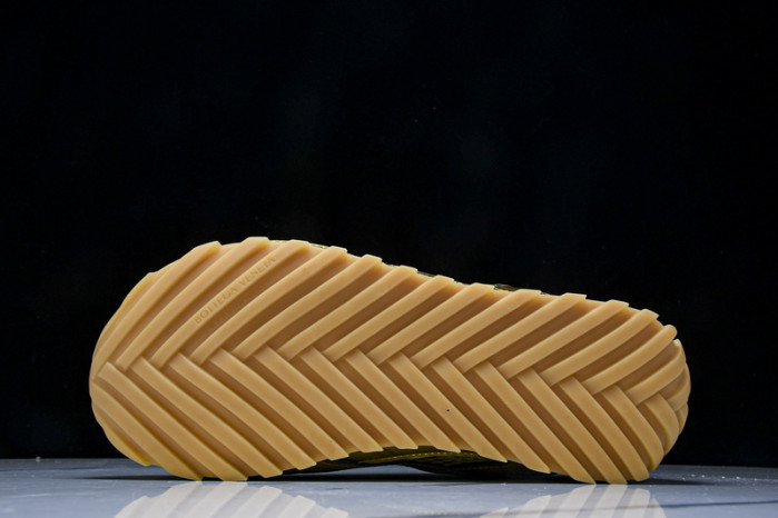 bo*te*ga Ve*ne*ta sneaker copshpe bv-64