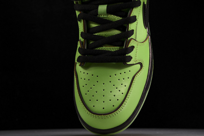 the powerpuff girls x nike sb dunk low “buttercup” fz8319-300