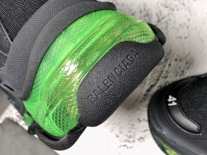 bl triple s trainers clear sole blue adn red 541624 w09o1 3861