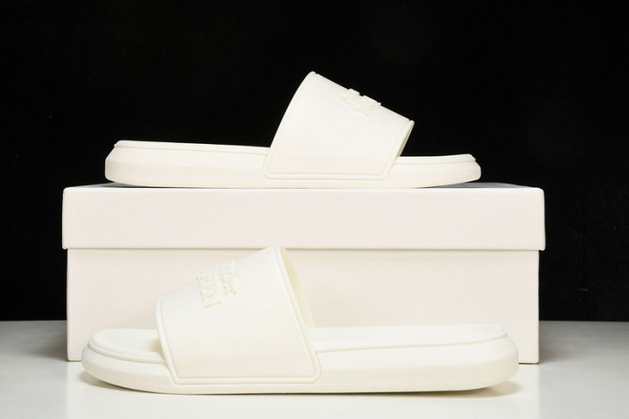 M*Q*en slide cophsoe mqs-05