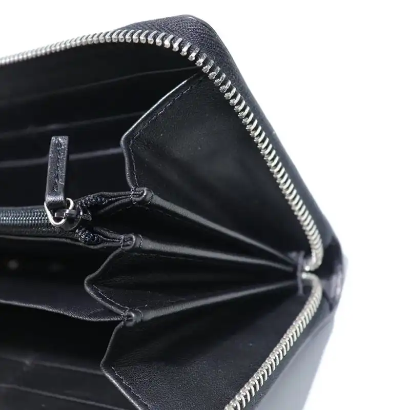 G*u*i brand handbags zip around wallet 1904g0006