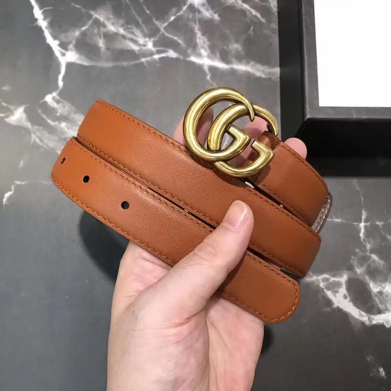 G*u*i s belte 1905bl0153