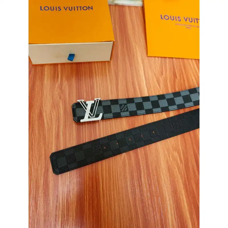 LV s Belte 19XIA0012