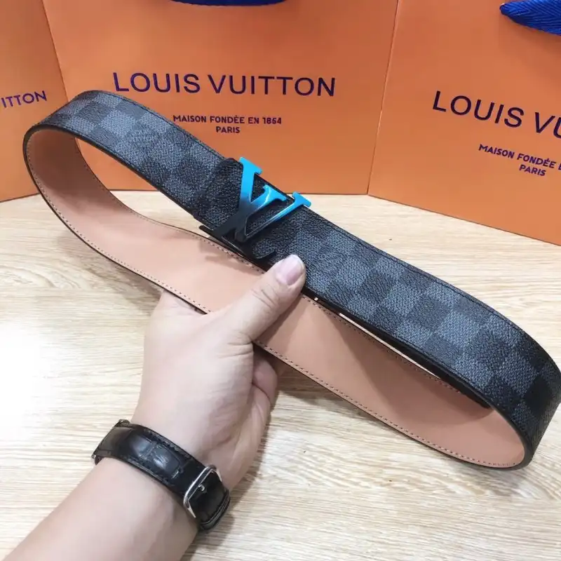 LV s Belte 19XIA0027