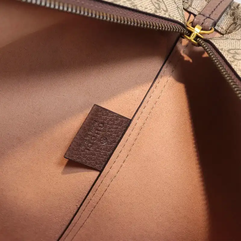 G*u*i bags 205b570019