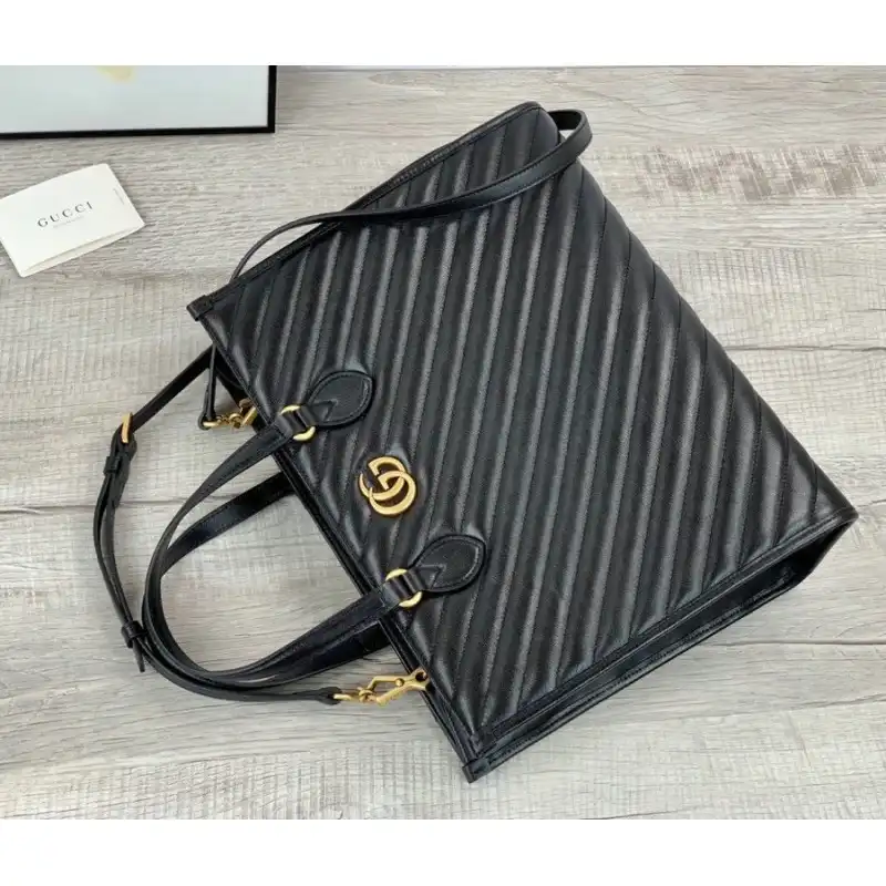 G*u*i bags 208b570054