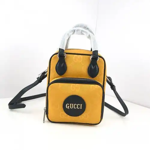 G*u*i bags 208b570144