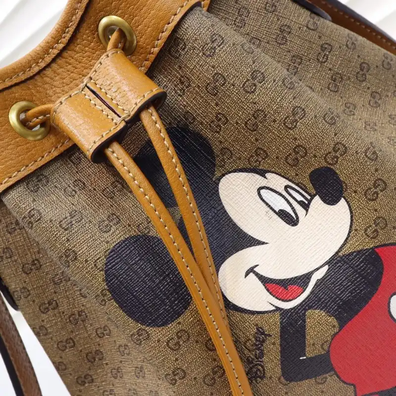 G*u*i bags 20dj570055