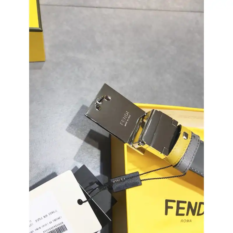 Fendi s Belt 20XIA0018