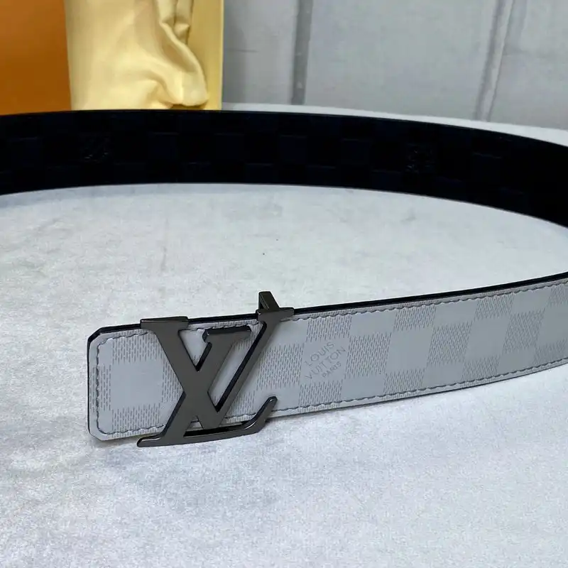 LV Belts 2106XF0005