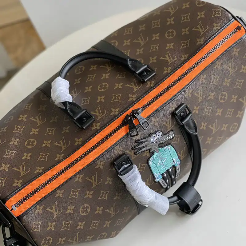 LV Bags 2106DJ0025