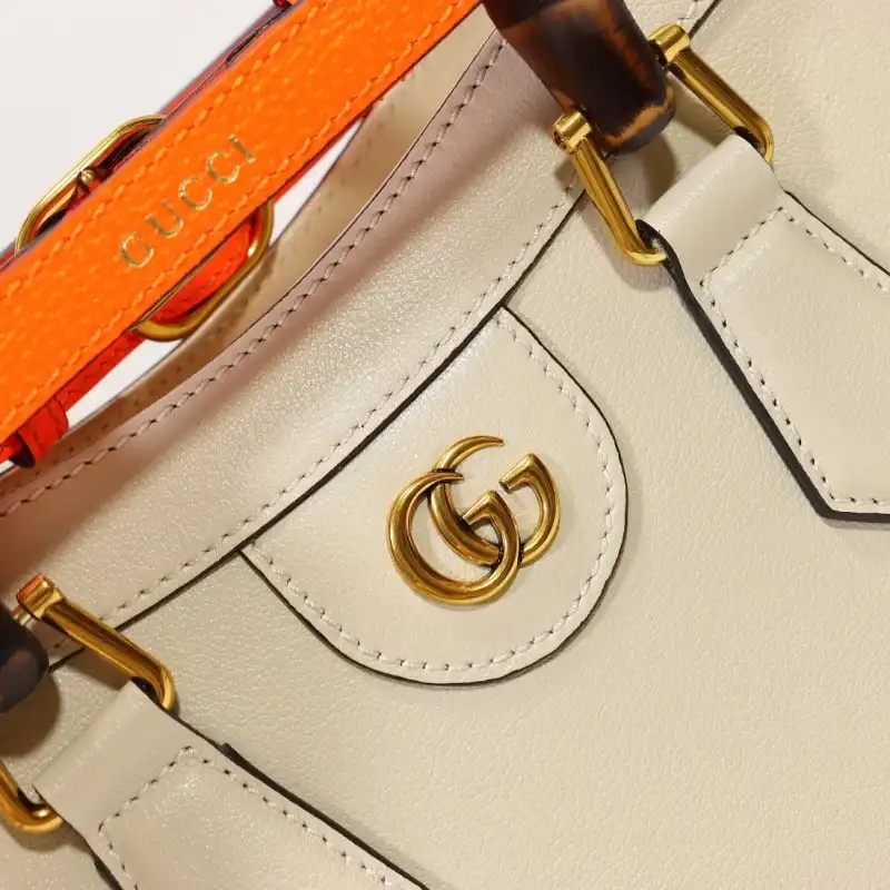 G*u*i s bags 2108dj0045