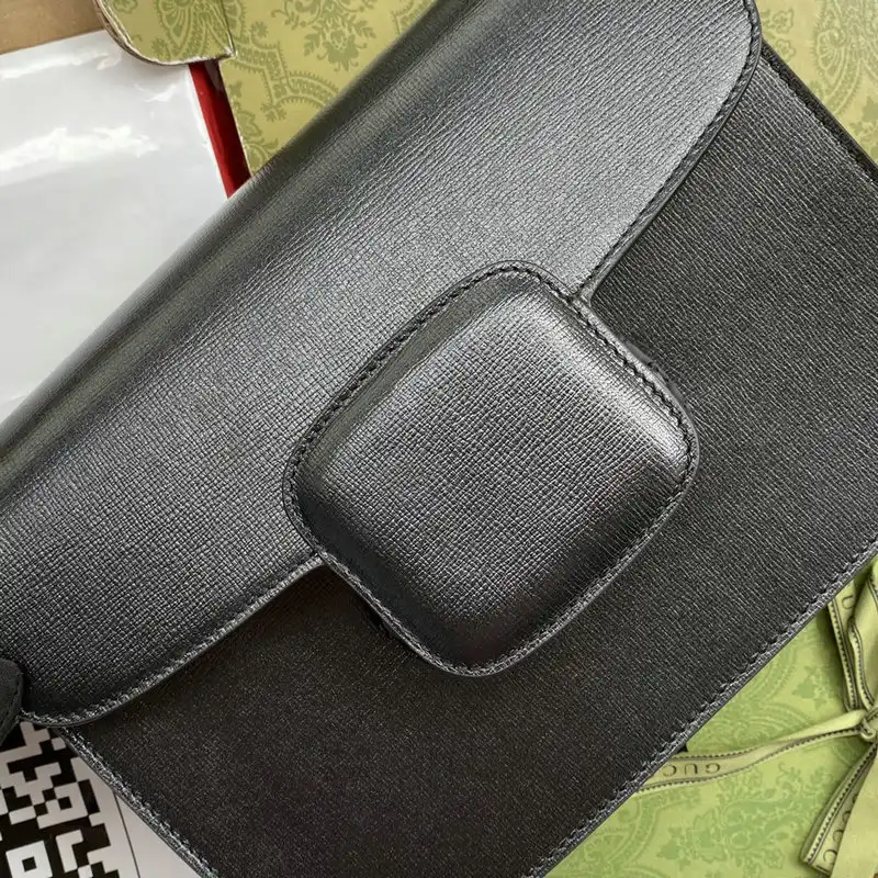 G*u*i bag 2109ya0047