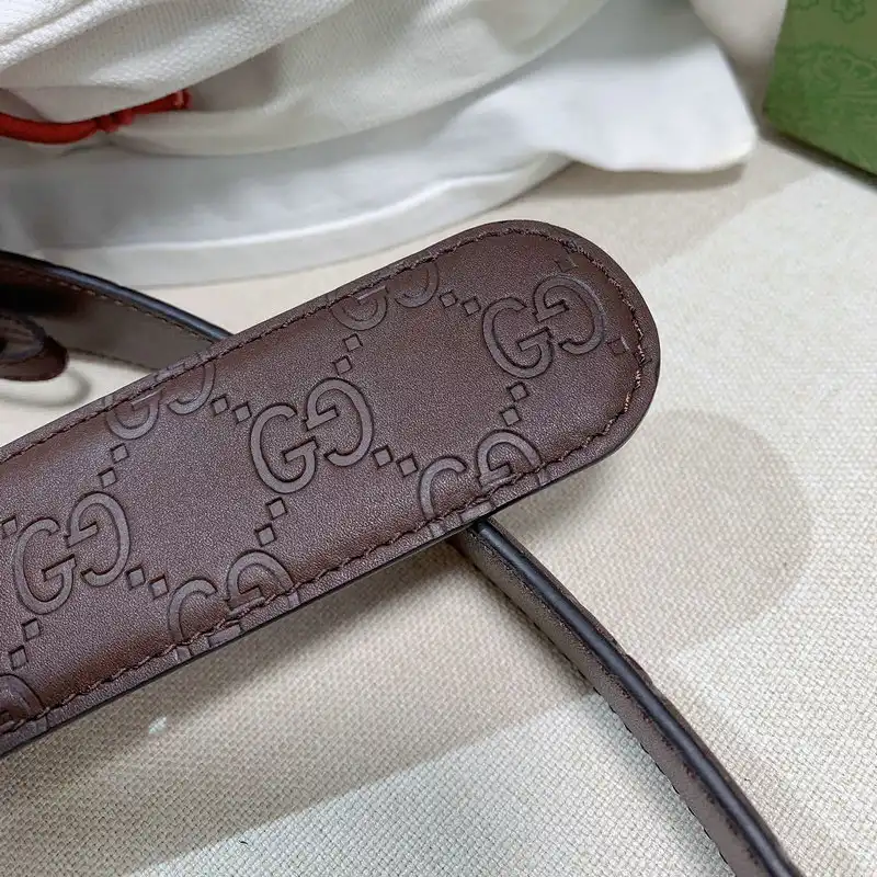 G*u*i belts 2110xf0025