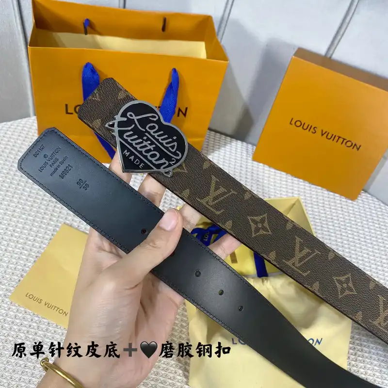 LV Belts 2201XA0063
