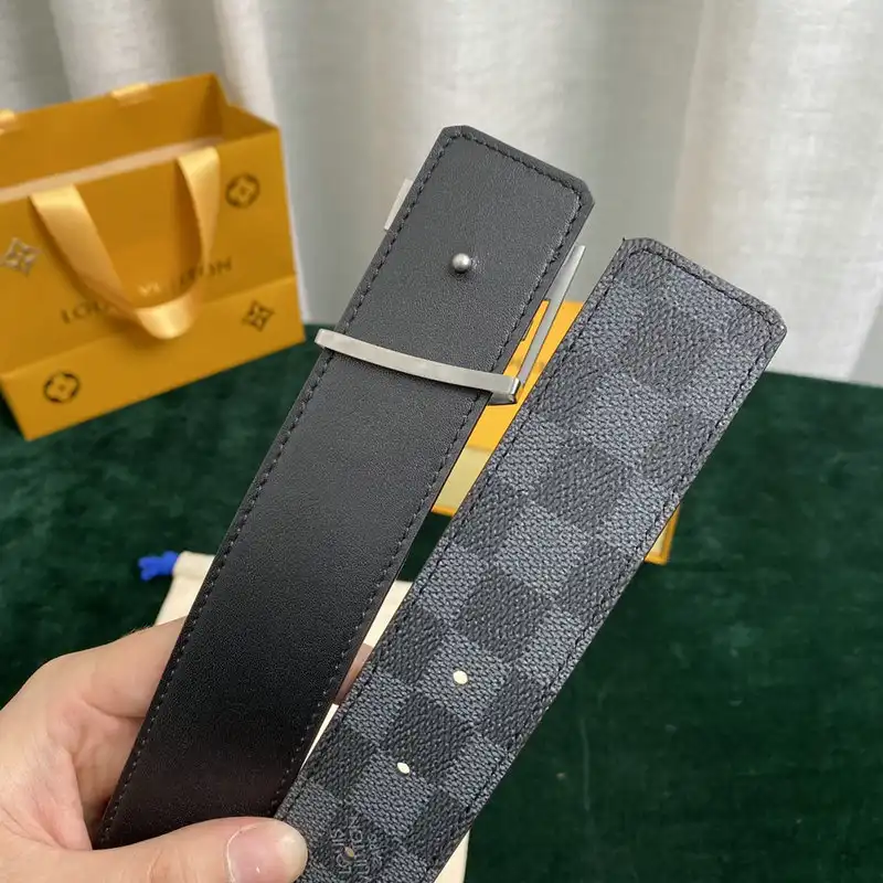 LV Belts 2202XA0014