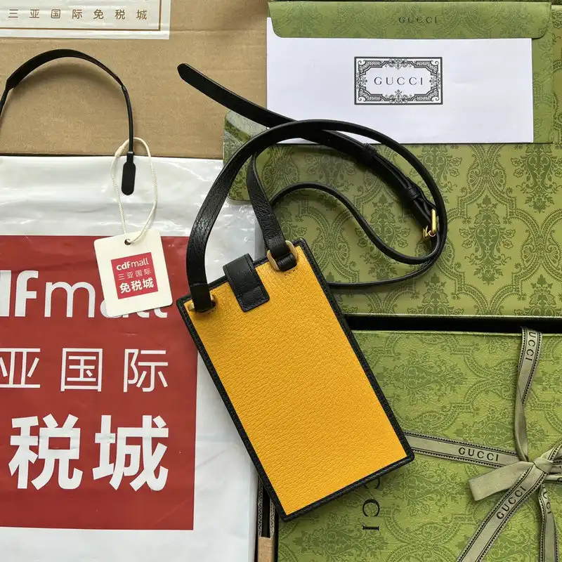 G*u*i bag 2207ya0018