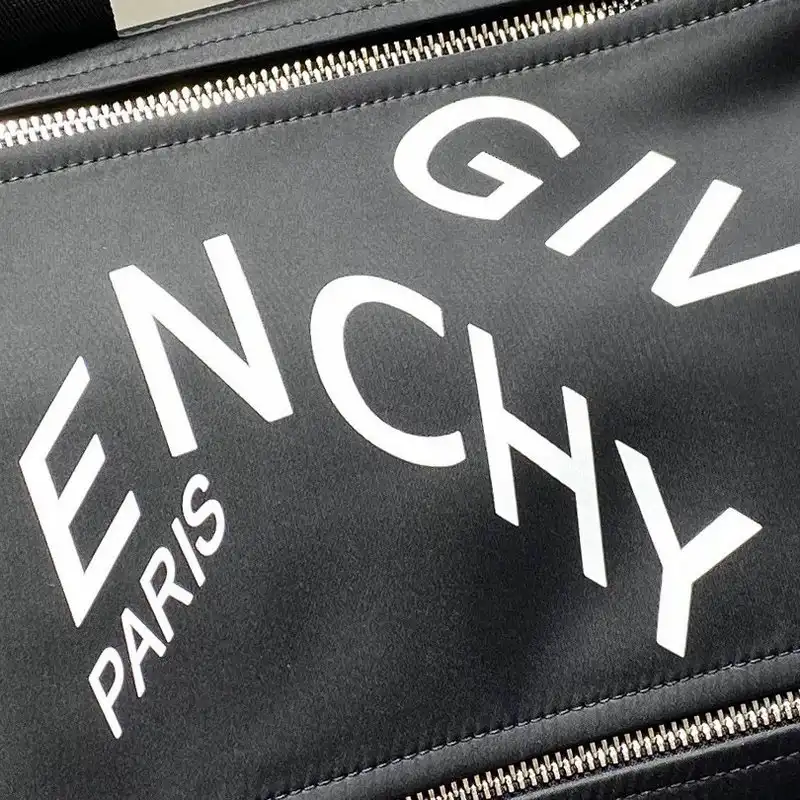 Givenchy Bag 2209SW0068