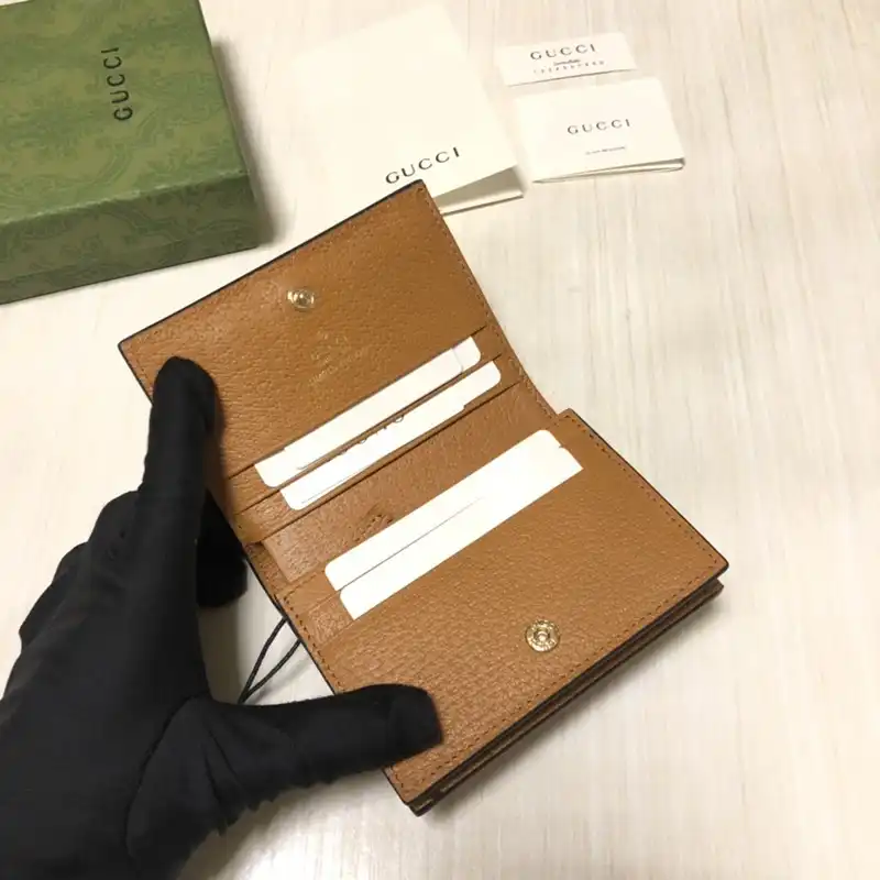 G*u*i bag 2304ya0141