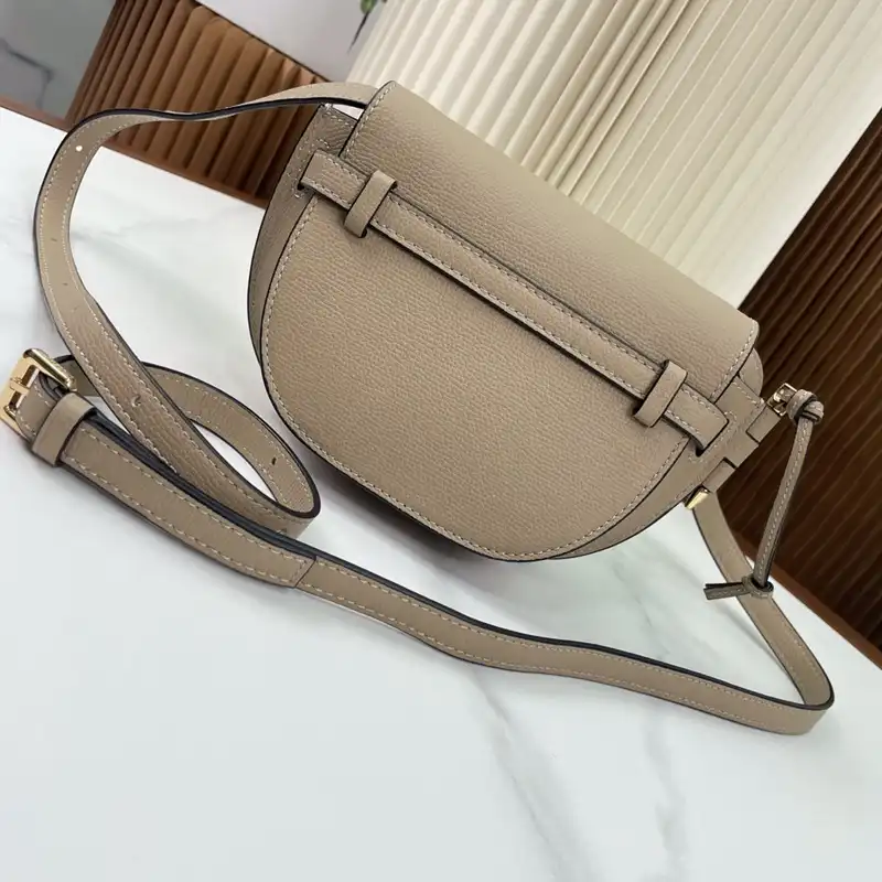 Loewe Bag 2309YA0138