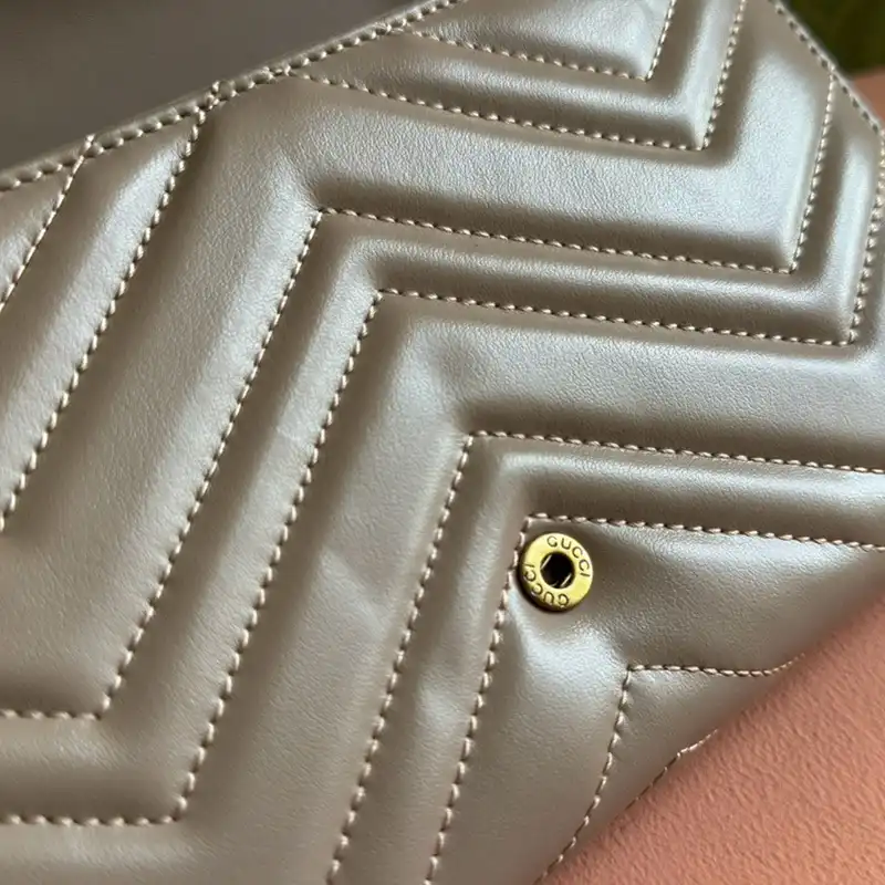 G*u*i bags 2407yz0236