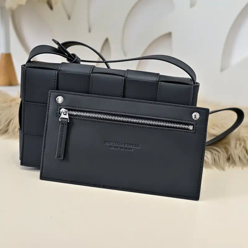 Bottega Veneta Bags 2411YA0128