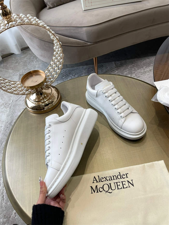 Alexander McQueen Oversized MoistureWicking 2583