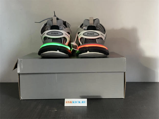 FastDry BLCG TRACK SNEAKER 542023 W1GB1 2046 with LED 4268