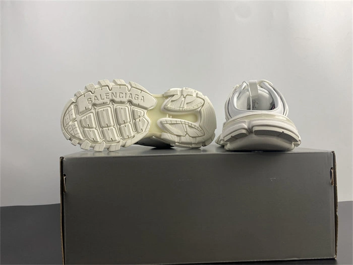 Neat BLCG Track Mule White  653813 W3CP3 4486