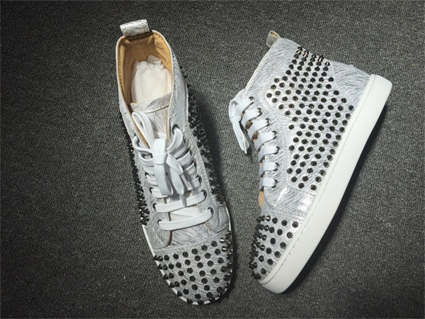 Christian Louboutin Sleek 2676