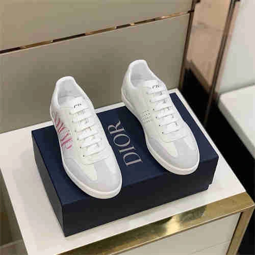 DR Sneaker WellDesigned 1135