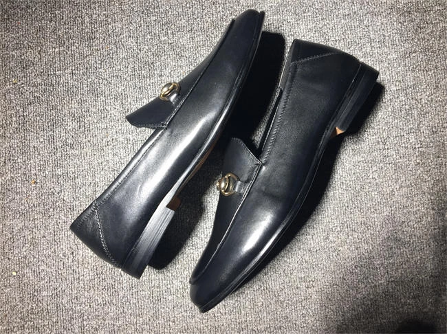 odorresistant G*u*i loafer 330