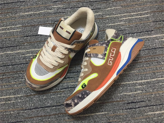 chic G*u*i runners 82