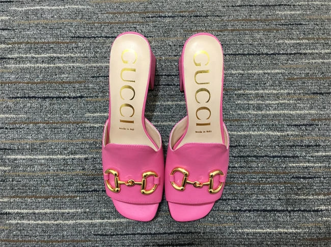 G*u*i side women eyecatching 490