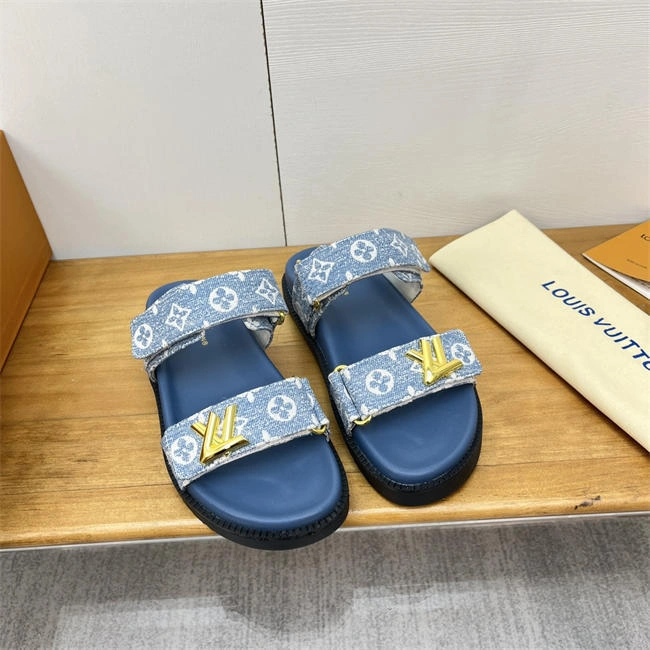 Versatile Lv Slipper 5557