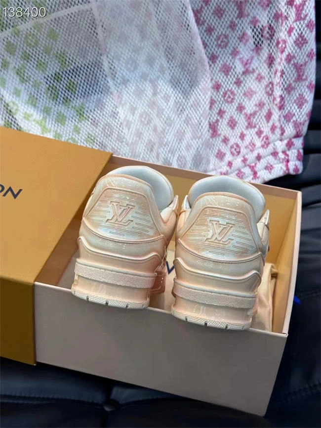 TechFriendly Lv Trainer Sneaker 2068