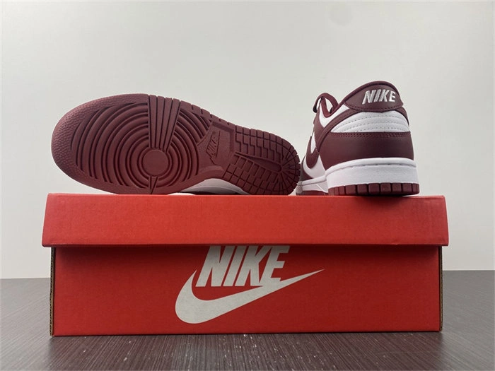EasyMatch Nike Dunk Low Bordeaux DD1503- 4812