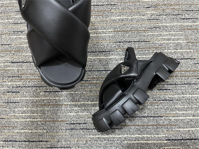 Prada Slipper HighPerformance 3343