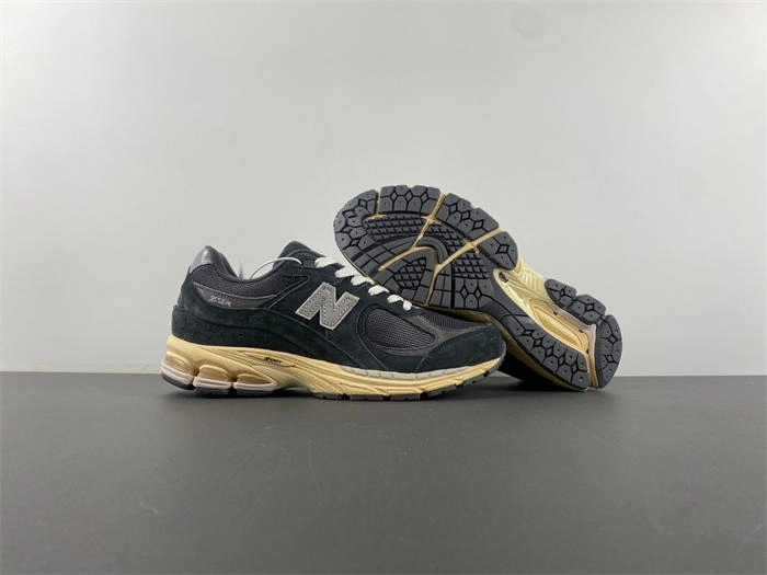Bright new balance NB M2002RHO 5830